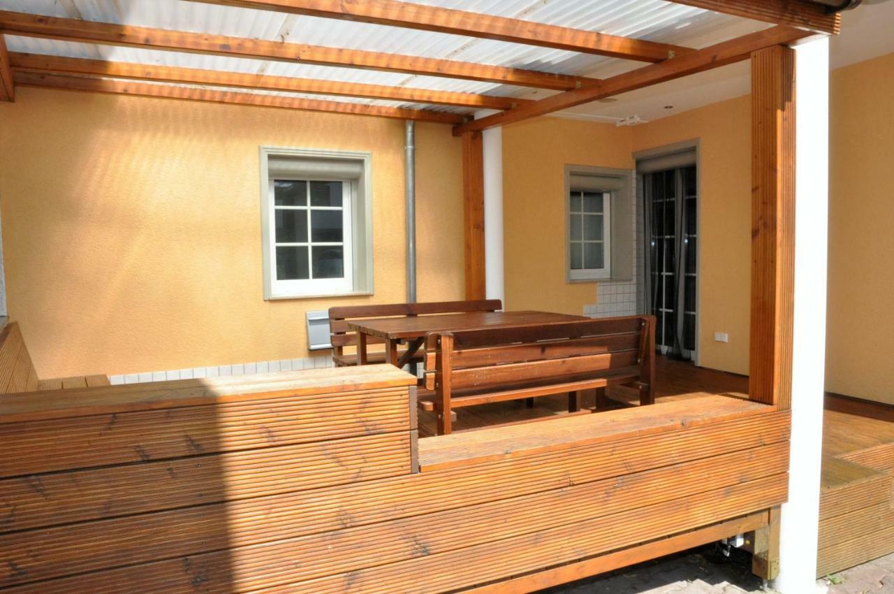 Apartmenthaus Am Zimmerplatz Hofheim am Taunus Exterior foto